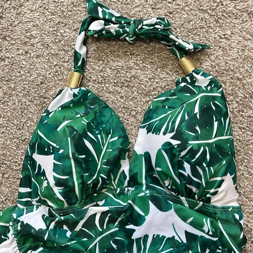 One piece suit - Picture 3 of 5